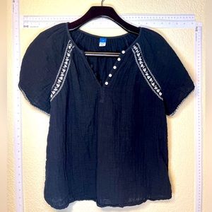 OLD NAVY Embroidered Blouse | Size XS | 100% cotton